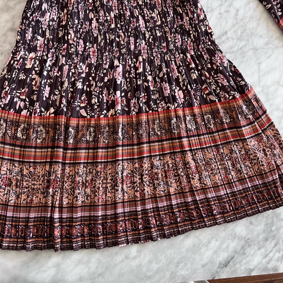 Current Air Beautiful Floral Dress Size S - Picture 8 of 10